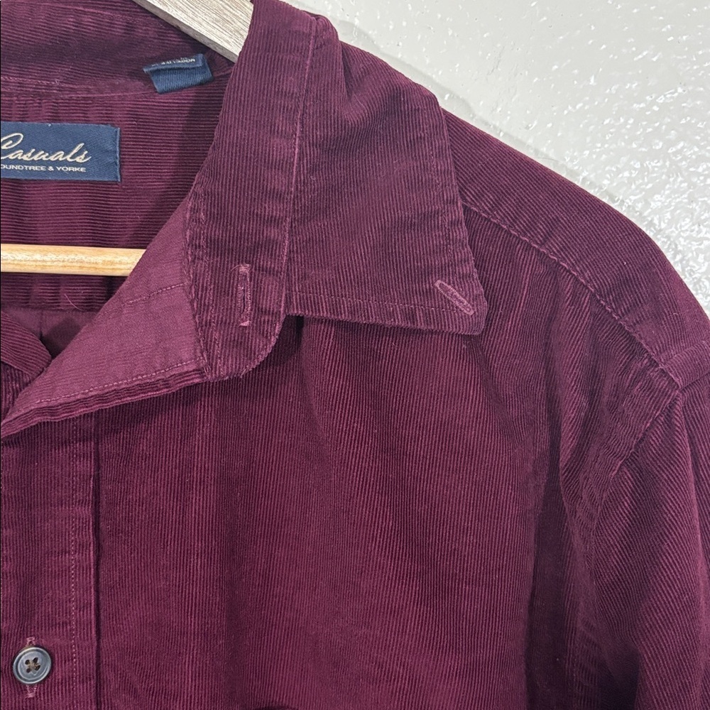 Roundtree & Yorke Men's Corduroy Burgundy Button Down Shirt Size XL - Picture 5 of 6